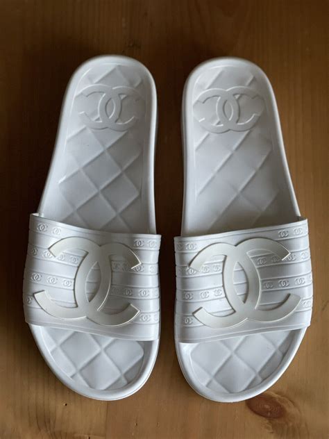 chanel jelly slides real vs fake